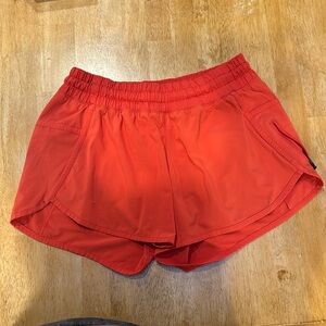 Lululemon Hotty Hot High-Rise Lined Short -4 inch. Size 8. Poppy Red!
